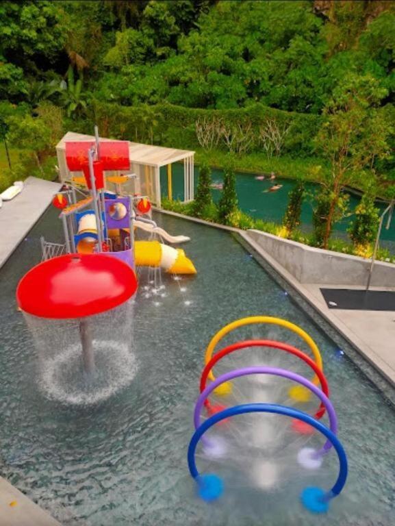 Pangsapuri Nightview At The Cove Hillside Residential 9pax Ipoh