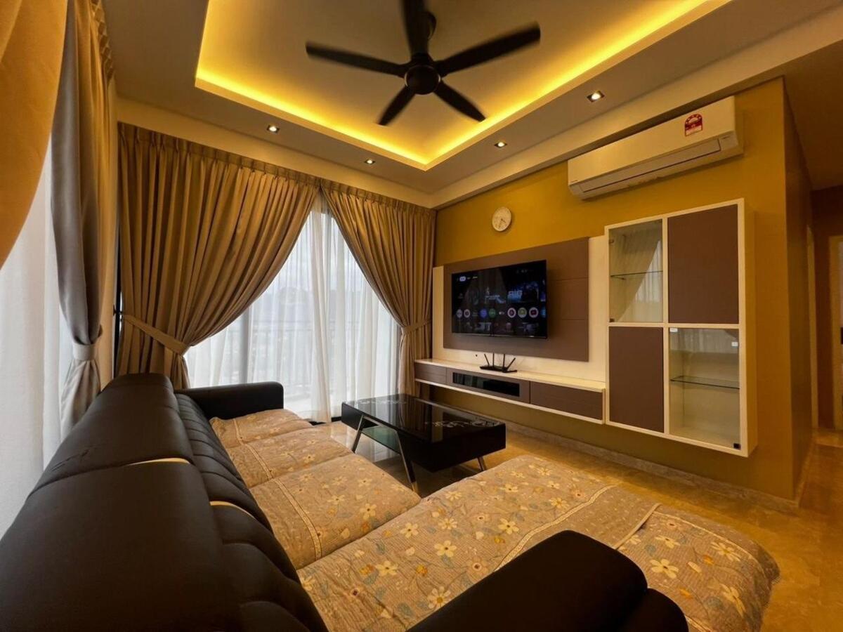Nightview At The Cove Hillside Residential 9pax Pangsapuri *